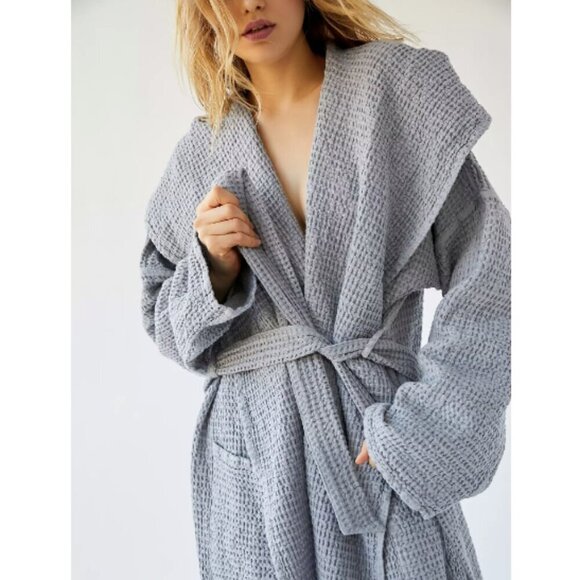 Magic Linen Grey Waffle Knit Robe - Picture 4 of 15
